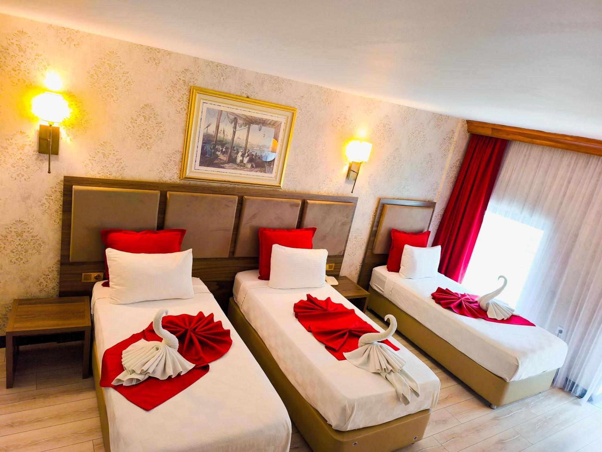 Euro Plaza Hotel - Taksim Pera — Foto’s 1